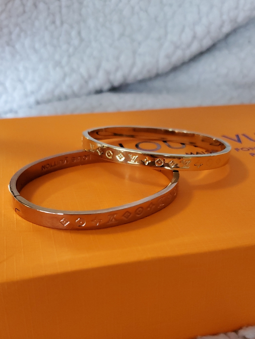 Lv  Boutique Gold Tone Slim Monogram Bangle Bracelets